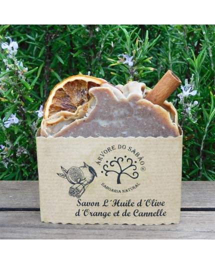 Savon à l'huile d'olive, cannelle et orange douce Savon à l'huile d'olive, cannelle et orange douce