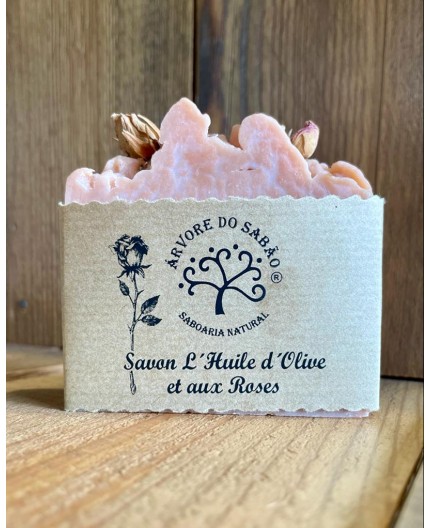 Savon à l'huile d'olive et à la rose Savon à l'huile d'olive et à la rose